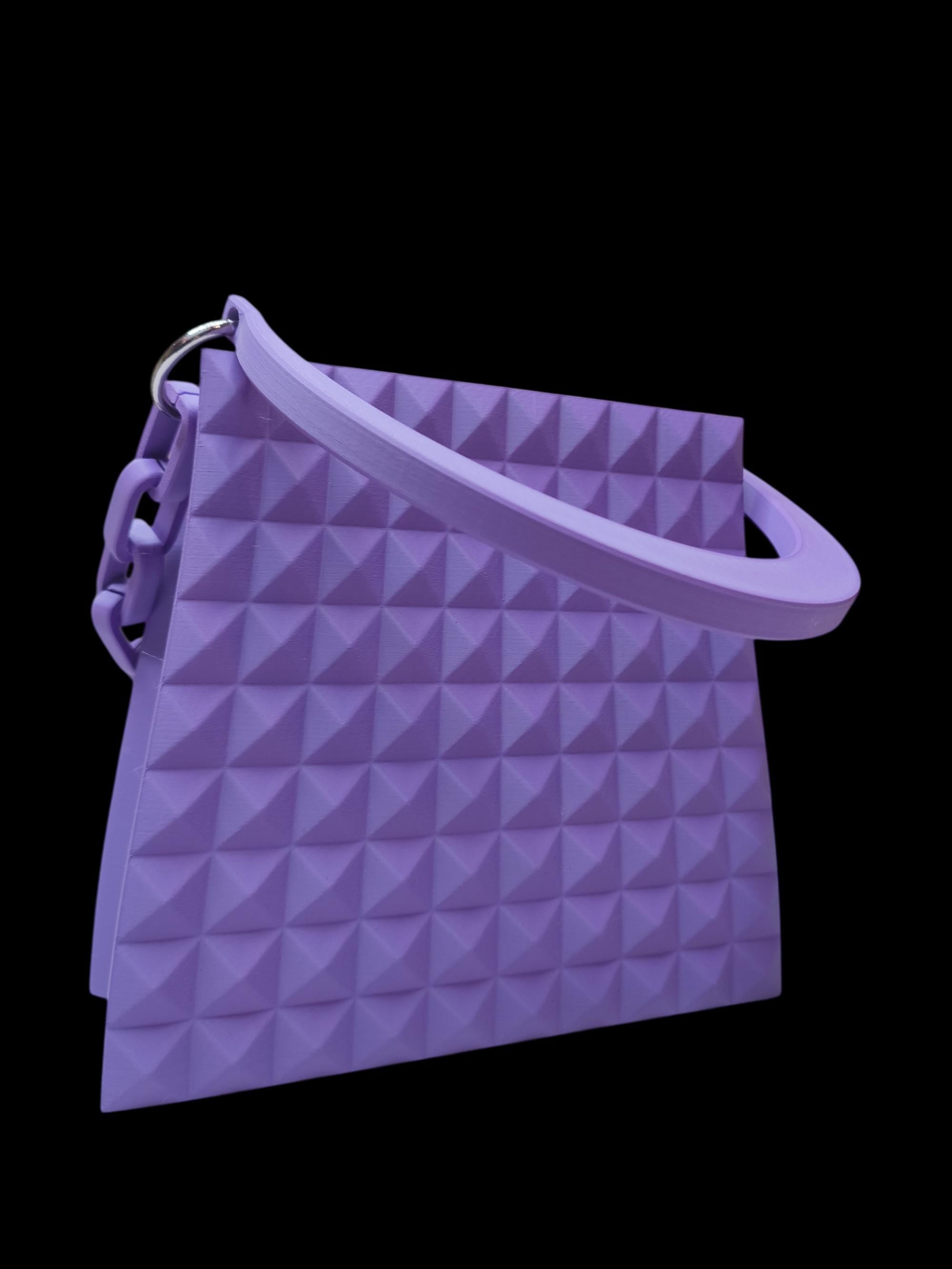 Borsa Design Viola Stampata in 3D – Handbag Geometrica con Catena e Manico Rigido – Moda Artigianale Made in Italy